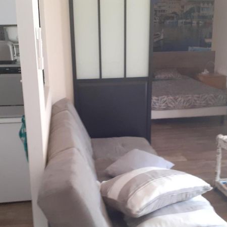 Le Patiot 2 Apartment Сикс-Фор-ле-Плаж Екстериор снимка