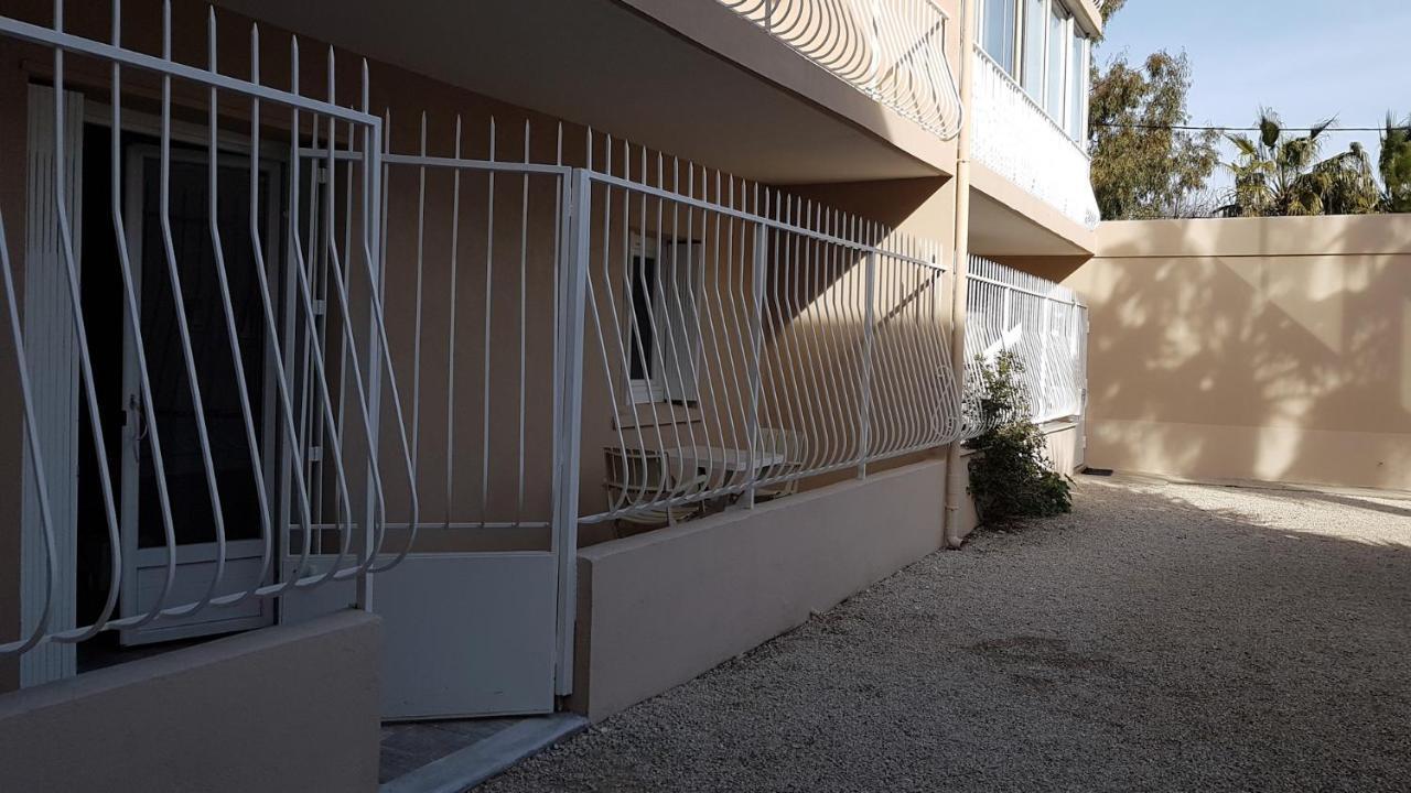Le Patiot 2 Apartment Сикс-Фор-ле-Плаж Екстериор снимка
